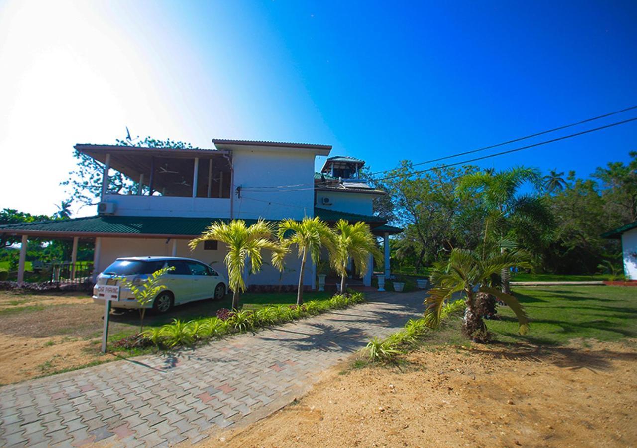 Birdsong Leisure Resort Tissamaharama Exterior foto